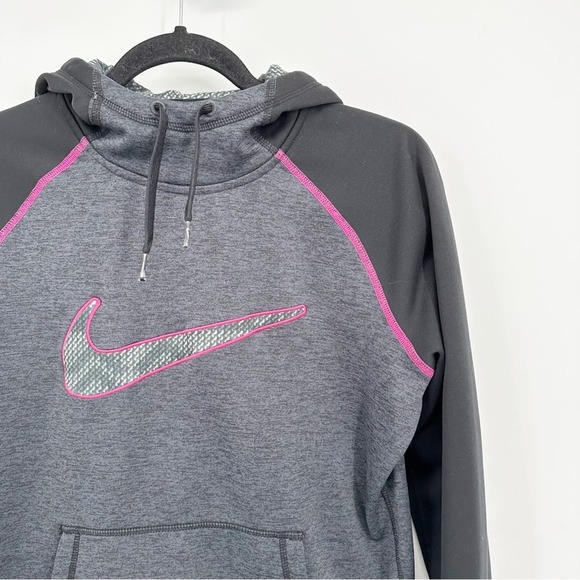 Nike Thermal-Fit Black Gray Pink Logo Hoodie - Picture 1 of 8